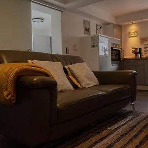 https://les-pantoufles-dans-le-pre.luxembourghotelsguide.com
